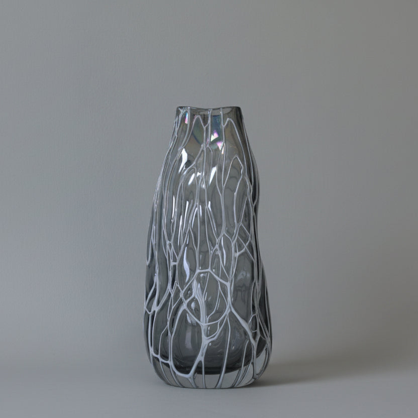 Smoke & Sinew Veined Vases