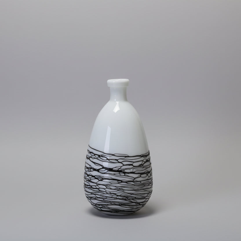 Monochrome Thread Bottle Set