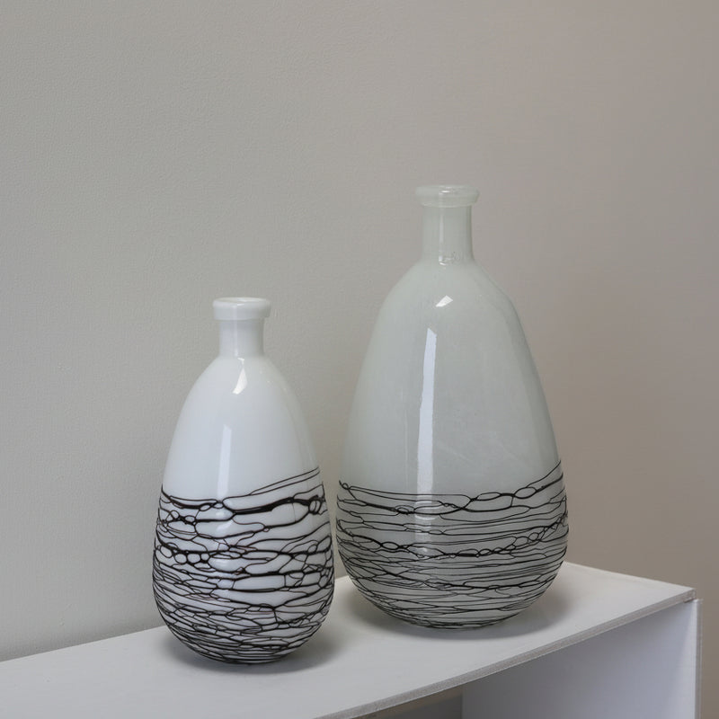 Monochrome Thread Bottle Set