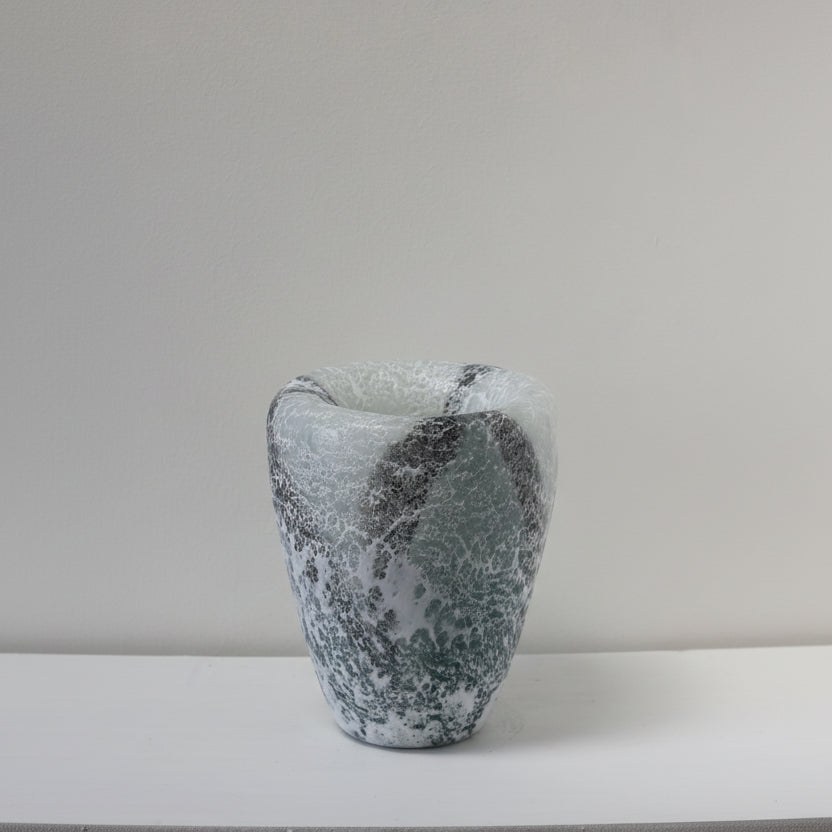 Granite Frosted Glass Urns
